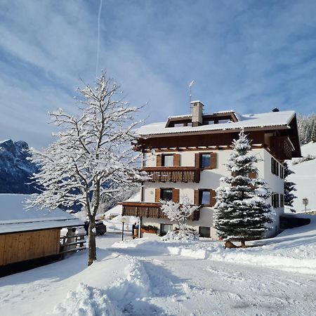 Piccola Suite Sul Civetta Colle Santa Lucia Luaran gambar