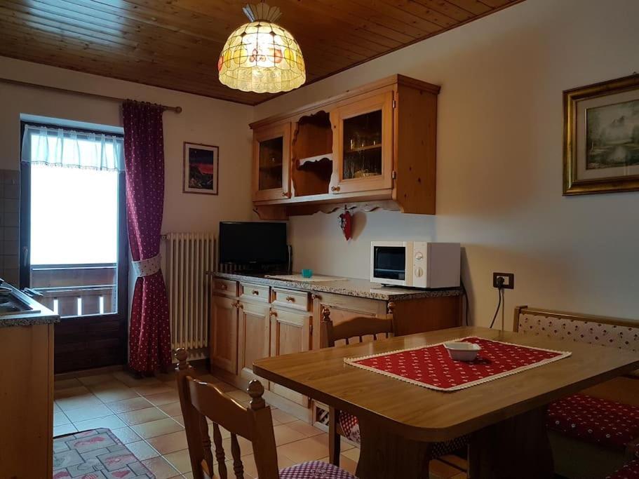 Piccola Suite Sul Civetta Colle Santa Lucia Luaran gambar