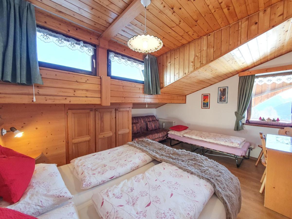 Piccola Suite Sul Civetta Colle Santa Lucia Luaran gambar